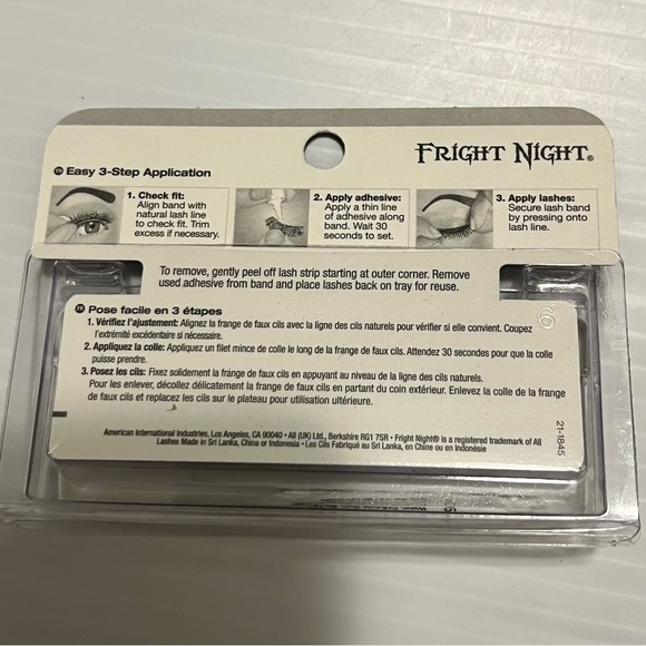 Ardell Fright Night Bat Those Lashes Bat Girl Halloween Black Glow in the Dark - Picture 3 of 3